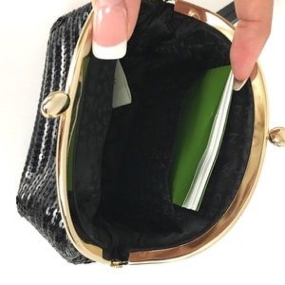 NWT kate spade Salinas black sequin wristlet - Picture 3 of 3
